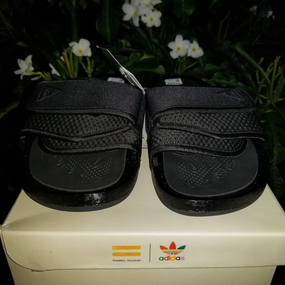 Pharrell slides